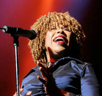 Book Roberta Flack for your next corporate event, function, or private party.