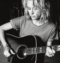 Book Shelby Lynne for your next corporate event, function, or private party.