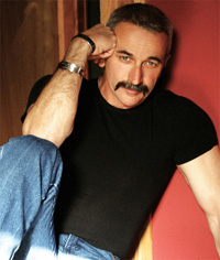 Book Aaron Tippin for your next corporate event, function, or private party.