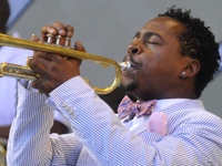 Book Roy Hargrove for your next corporate event, function, or private party.