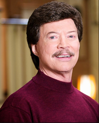 Book Bobby Goldsboro for your next corporate event, function, or private party.