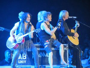 Book Def Leppard for your next corporate event, function, or private party.