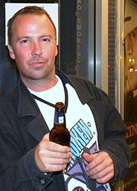 Book Doug Stanhope for your next corporate event, function, or private party.