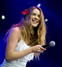 Book Joss Stone for your next corporate event, function, or private party.