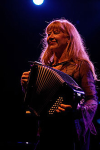 Book Loreena McKennitt for your next corporate event, function, or private party.