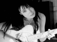 Book Meredith Brooks for your next corporate event, function, or private party.