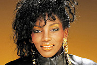 Book Stephanie Mills for your next corporate event, function, or private party.