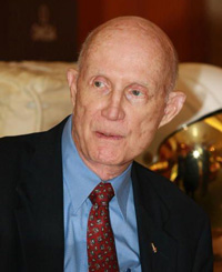 Book Lieutenant General Thomas Stafford for your next corporate event, function, or private party.