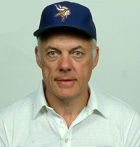 Book Bud Grant for your next corporate event, function, or private party.