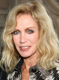 Book Donna Mills for your next corporate event, function, or private party.