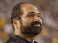 Book Franco Harris for your next corporate event, function, or private party.