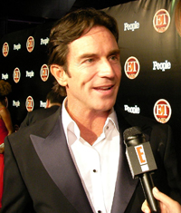 Book Jeff Probst for your next corporate event, function, or private party.