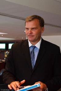 Book Scott Zolak for your next corporate event, function, or private party.