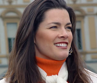 Book Nancy Kerrigan for your next corporate event, function, or private party.