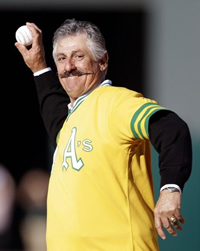 Hire Rollie Fingers For an Appearance at Events or Keynote Speaker Bookings.