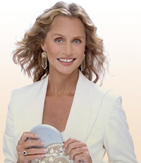 Book Lauren Hutton for your next corporate event, function, or private party.