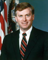 Book Dan Quayle for your next corporate event, function, or private party.