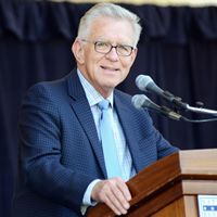 Book Tim McCarver for your next corporate event, function, or private party.