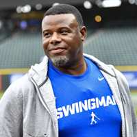 Book Ken Griffey Jr. for your next corporate event, function, or private party.