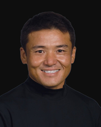 Book Shigeki Maruyama for your next corporate event, function, or private party.