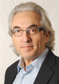 Book Phil Fontaine for your next corporate event, function, or private party.