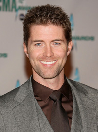 Book Josh Turner for your next corporate event, function, or private party.