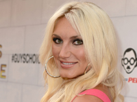 Book Brooke Hogan for your next corporate event, function, or private party.