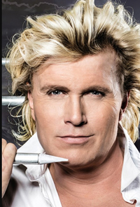 Book Hans Klok for your next corporate event, function, or private party.