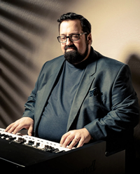 Book Joey DeFrancesco for your next corporate event, function, or private party.