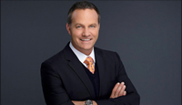 Book Eric Wynalda for your next corporate event, function, or private party.