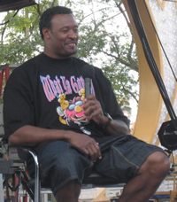 Book Willie McGinest for your next corporate event, function, or private party.