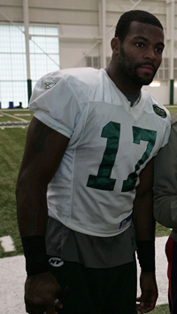 Book Braylon Edwards for your next corporate event, function, or private party.