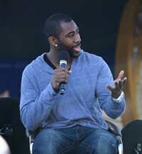 Book Darrelle Revis for your next corporate event, function, or private party.