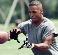 Book Eddie Kennison for your next corporate event, function, or private party.