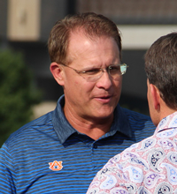Book Gus Malzahn for your next corporate event, function, or private party.