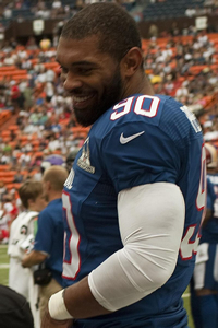 Book Julius Peppers for your next corporate event, function, or private party.