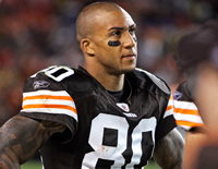 Book Kellen Winslow Jr. for your next corporate event, function, or private party.