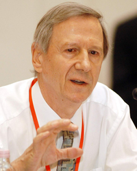 Book Anthony Giddens for your next corporate event, function, or private party.