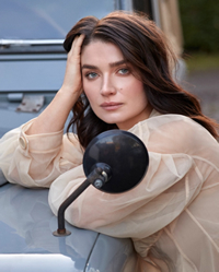 Book Eve Hewson for your next corporate event, function, or private party.