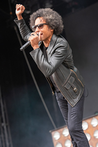 Book William DuVall for your next corporate event, function, or private party.