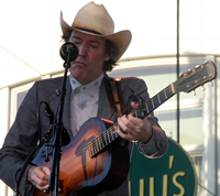 Book David Rawlings for your next corporate event, function, or private party.