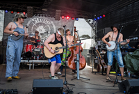 Book Steve'n'Seagulls for your next corporate event, function, or private party.