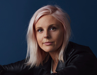 Book Robyn Exton for your next corporate event, function, or private party.