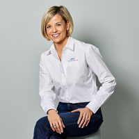 Book Susie Wolff for your next corporate event, function, or private party.