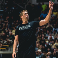 Book Robbie Hummel for your next corporate event, function, or private party.