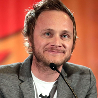 Book David Anders for your next corporate event, function, or private party.