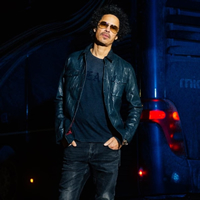 Book Eagle Eye Cherry for your next corporate event, function, or private party.