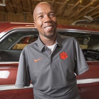 Book Richie Parker for your next corporate event, function, or private party.