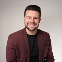 Book Josh Drean for your next corporate event, function, or private party.