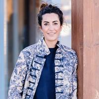 Book Lucia Velasco for your next corporate event, function, or private party.